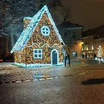 Hradebni 16 *